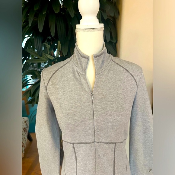 💗💕Athleta Grey Knit Quarter zip LS SLIMMING Sports Knit Fitted Mini Dress S💗💕 - Picture 2 of 8